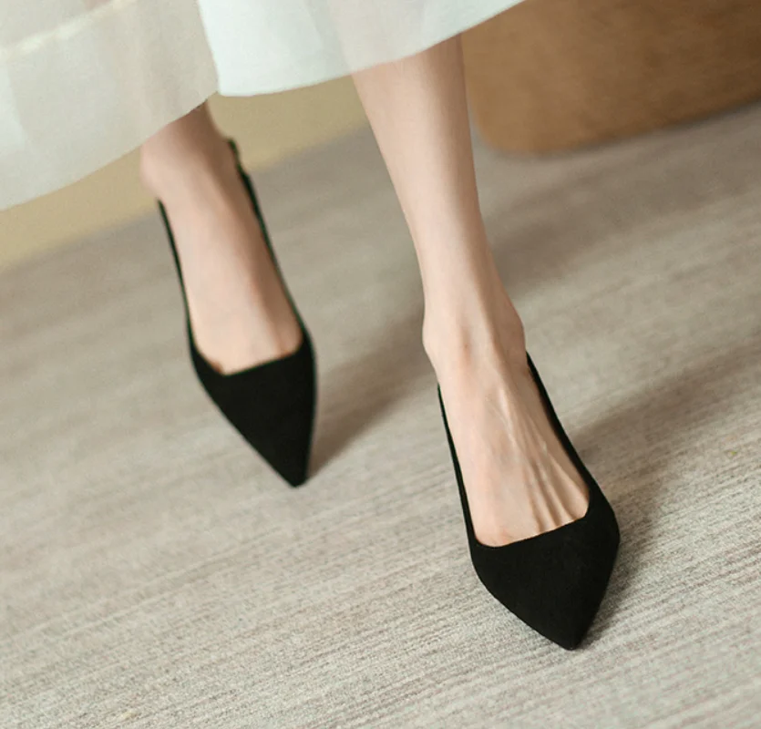 Mulheres de perl.sourceforge.net quente preto sapatos de salto alto sandálias de nova moda festa em 2022 verão sapatos grossos sexy chinelos de